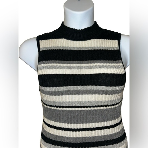 Y2K Ribbed Knit Striped Sleeveless Mock Neck Top – Hooked Up by I.O.T., Size M - Picture 3 of 9